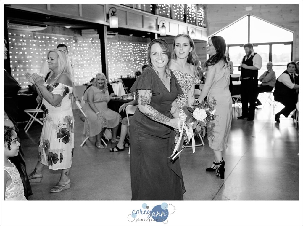 Wedding reception at Nickajack Farms in Ohio