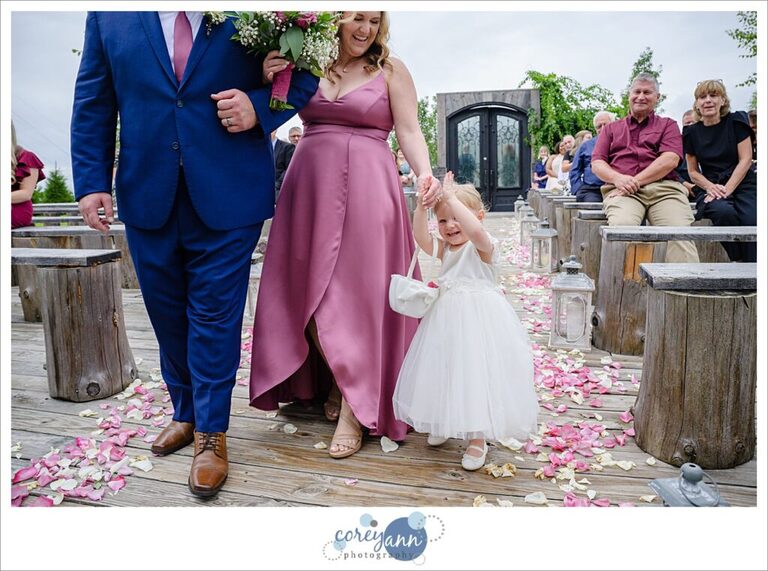 Outdoor wedding ceremony at Barn on Enchanted Acres