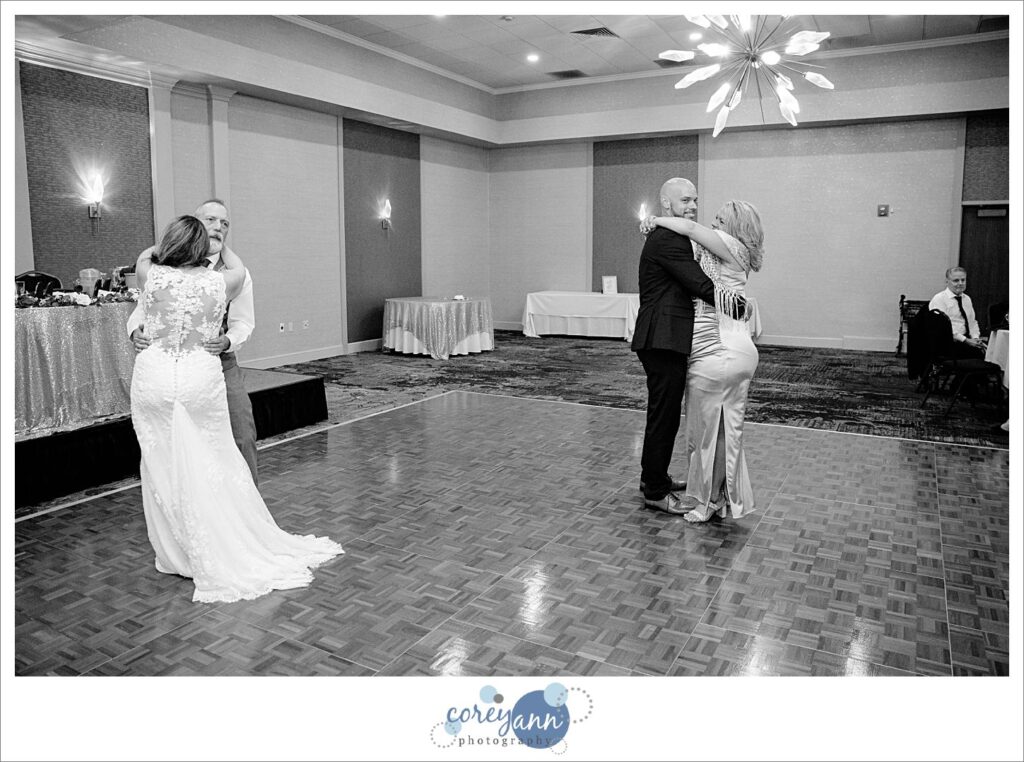 Wedding reception in August at Holiday Inn in Independence Ohio