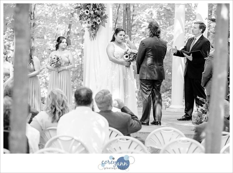 Summer outdoor wedding ceremony at Manakiki Golf Course in Willoughby Ohio
