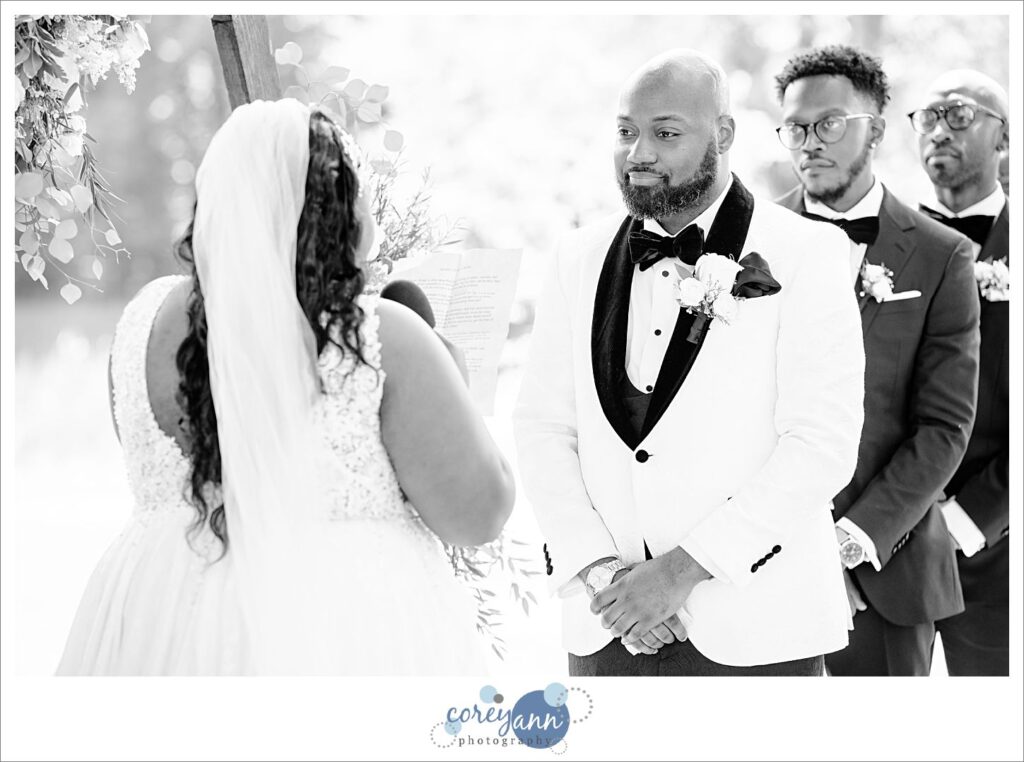 Late Summer wedding ceremony at Sun Valley Ohio