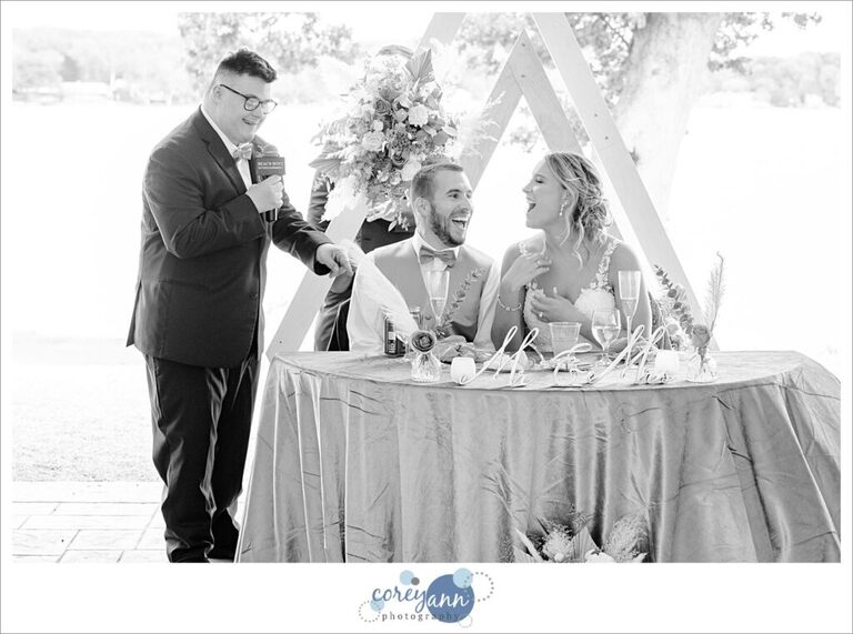 Wedding reception at Tudor House on Portage Lakes in Akron Ohio