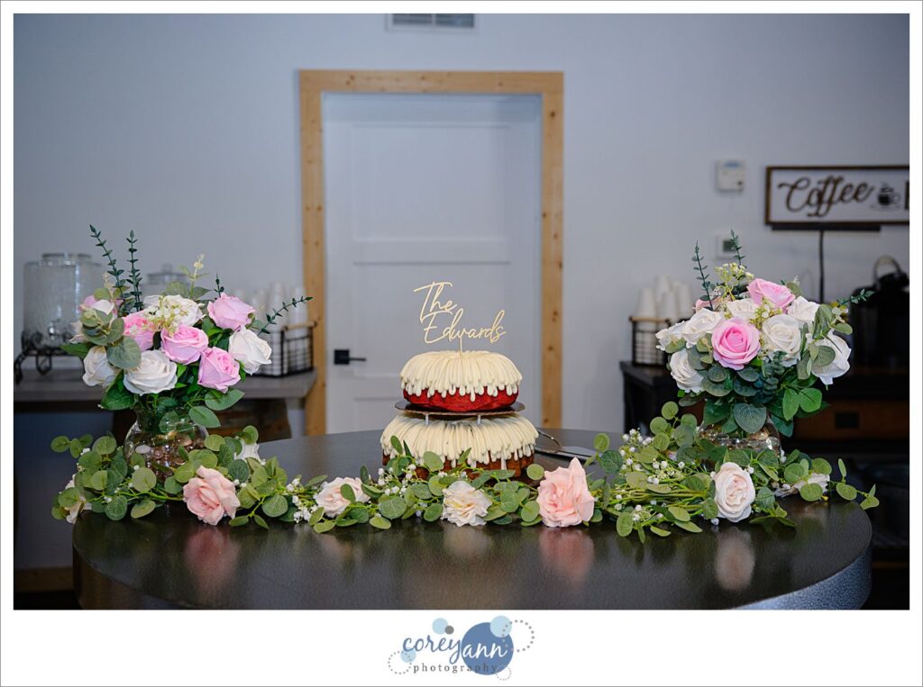 Pink and gold decor at The Barn of Canal Fulton wedding